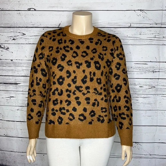 Old Navy Sweaters Old Navy Nwt Size Xl Brown Black Cheetah